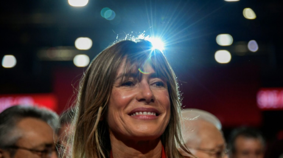 Espagne: Bego&ntilde;a G&oacute;mez, l'&eacute;pouse du Premier ministre Pedro S&aacute;nchez, de nouveau entendue par la justice