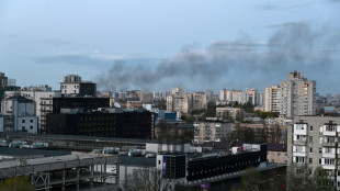 Ukraine: Kiev frapp&eacute;e en pleine visite du chef de l'ONU, l'Est et le Sud sous les bombes