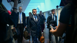 Sextape &agrave; Saint-Etienne: prison ferme et in&eacute;ligibilit&eacute; imm&eacute;diate requis contre le maire