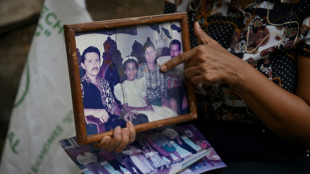 Apr&egrave;s le s&eacute;isme en Colombie, la recherche des effets personnels pour se souvenir des morts