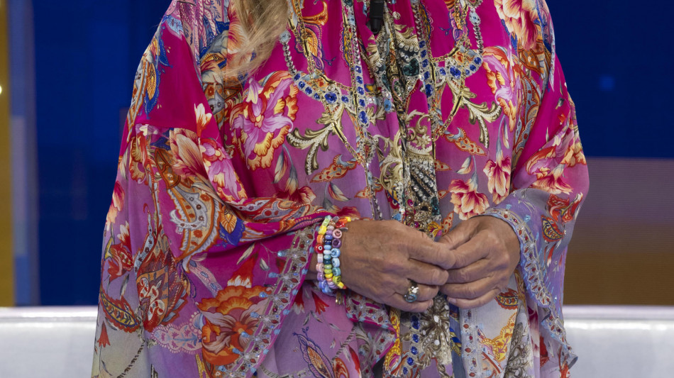 Romina Power pubblica le foto con Al Bano, "anche noi eravamo famiglia nel bosco"