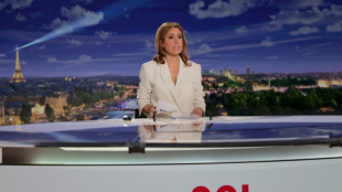 L&eacute;a Salam&eacute; se met en retrait du 20H00 de France 2 apr&egrave;s la candidature de son compagnon Rapha&euml;l Glucksmann