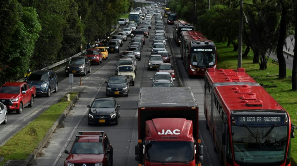 La kilom&eacute;trica espera por la construcci&oacute;n del metro de Bogot&aacute;