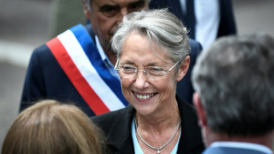 Le gouvernement Borne annonc&eacute; &agrave; 16H15, quatre jours apr&egrave;s sa nomination