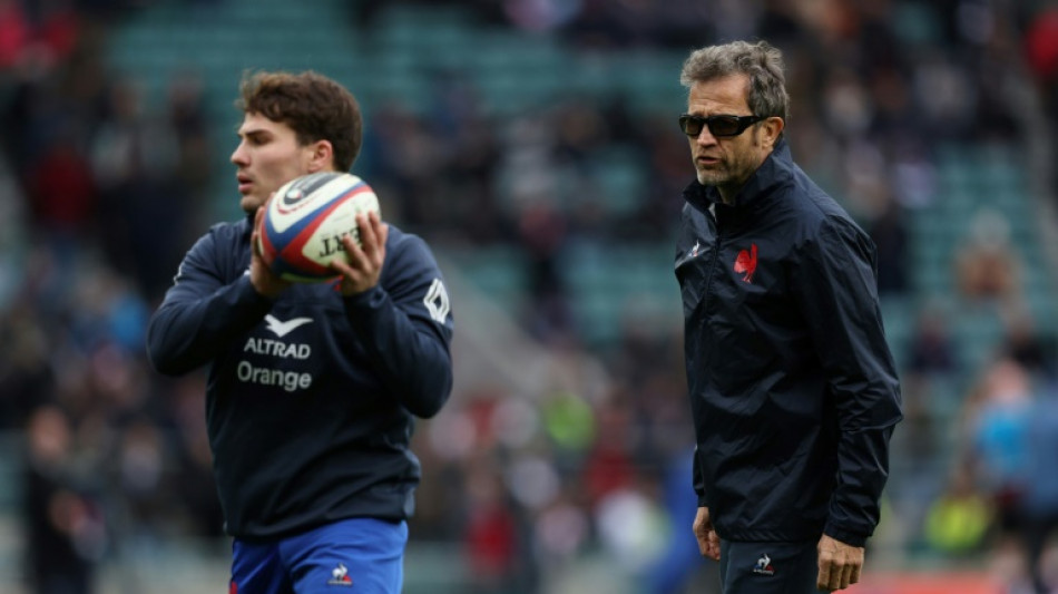 France bask in Twickenham humiliation of England
