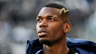 Suspens&atilde;o de Pogba por 4 anos ap&oacute;s doping p&otilde;e em d&uacute;vida continuidade de sua carreira
