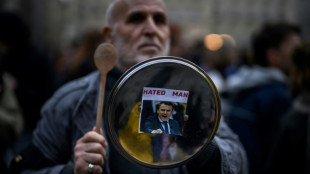 Macron und seine Minister sto&szlig;en bei Ortsterminen auf Kochtopf-Protestl&auml;rm