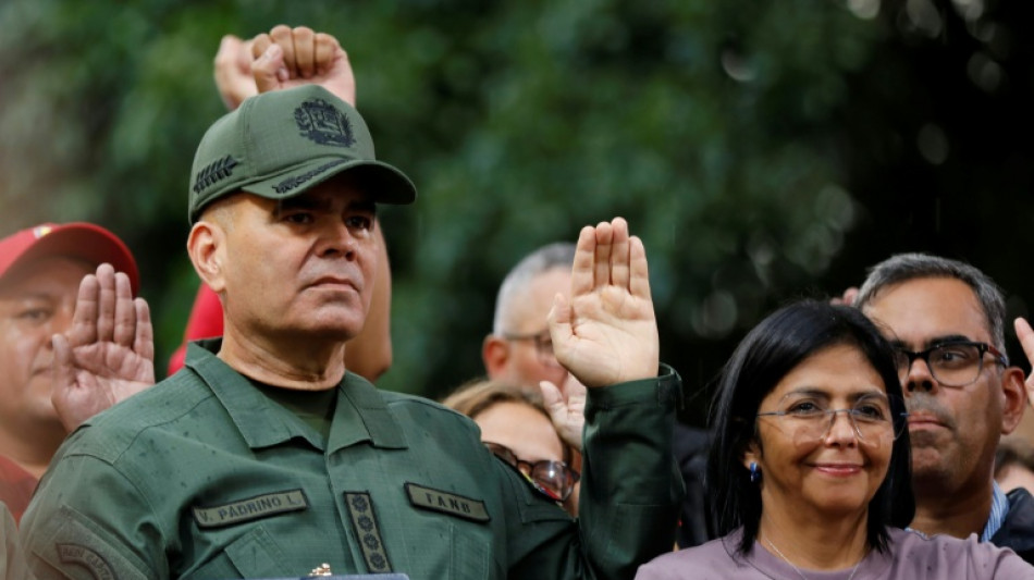 El exministro de Defensa Vladimir Padrino asume la cartera de Agricultura en Venezuela