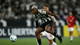 Vasco chega a acordo com Nottingham Forest para repatriar Cuiabano