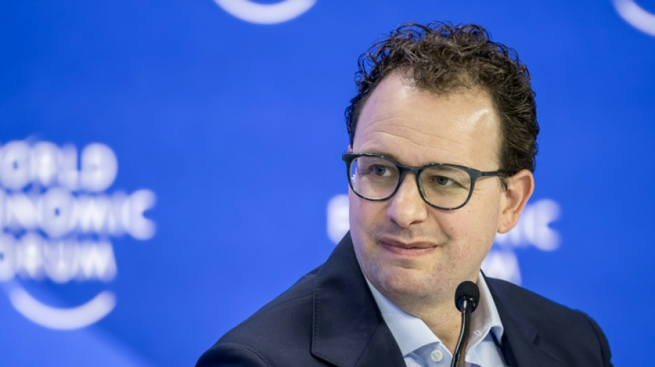 Anthropic-Chef fordert langsameres Tempo bei KI-Entwicklung - Musk und Altman stimmen zu