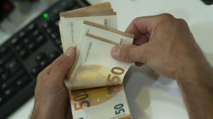 Bankitalia, tra italiani prevale ancora il contante, ma il 24% non lo usa pi&ugrave;