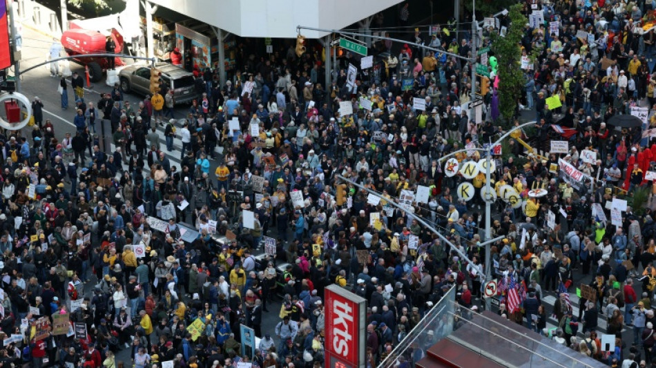 'Manhattan straight up no ICE': New Yorkers unite at anti-Trump march