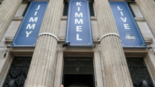 Nos EUA, direita comemora e esquerda se indigna após suspensão de Jimmy Kimmel