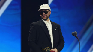 Bad Bunny triunfa en unos sorpresivos Grammy Latinos