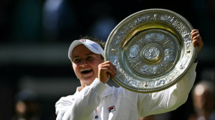 Krejcikova vence Paolini e &eacute; campe&atilde; de Wimbledon, seu 2&ordm; t&iacute;tulo de Grand Slam