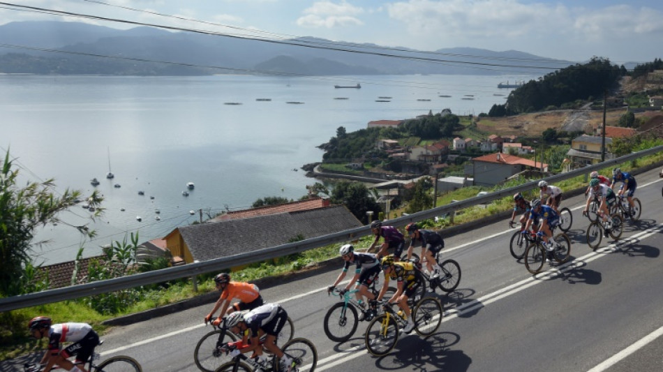 Jumbo gana la crono por equipos, Gesink primer l&iacute;der de la Vuelta a Espa&ntilde;a