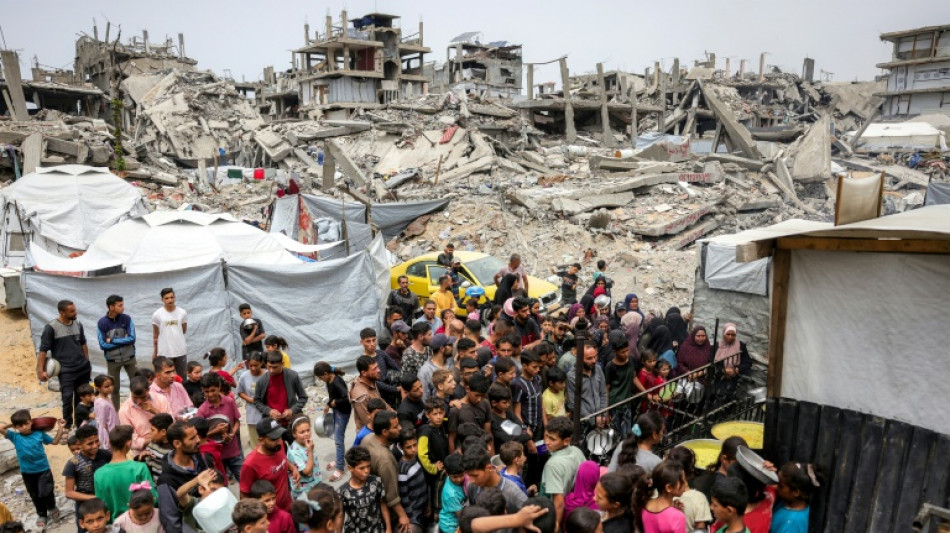 Defensa Civil gazat&iacute; reporta al menos 40 muertos en bombardeos israel&iacute;es en Gaza