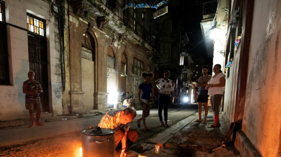Em Cuba, Comit&ecirc;s de Defesa da Revolu&ccedil;&atilde;o enfrentam o desinteresse dos jovens