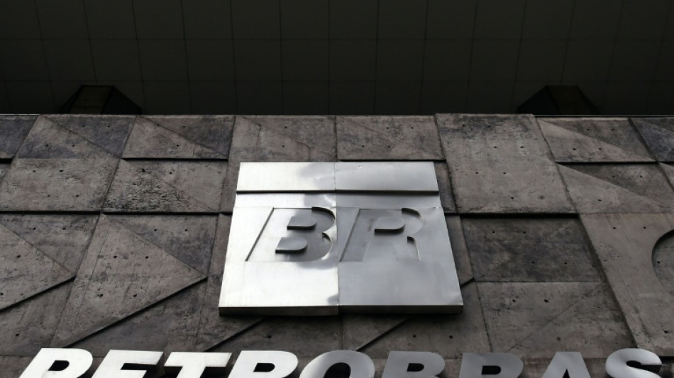 Condena de 15 meses de c&aacute;rcel contra un operador petrolero en EEUU por sobornar a cargos de Petrobras