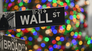 Wall Street en ordre dispers&eacute;: nouveau record pour le Dow Jones 