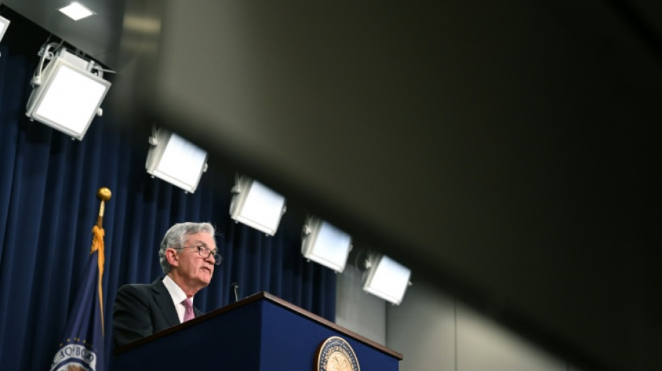 Fed sube tasas de EEUU para combatir inflaci&oacute;n y no avizora recesi&oacute;n 