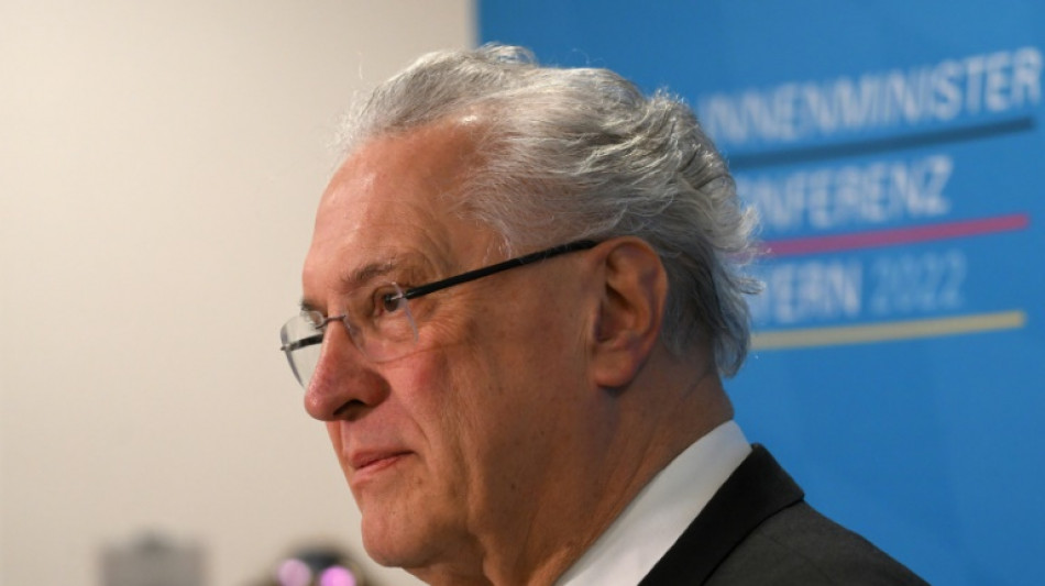 Bayerns Innenminister Herrmann sieht derzeit h&ouml;here Terrorgefahr als bei WM 2006