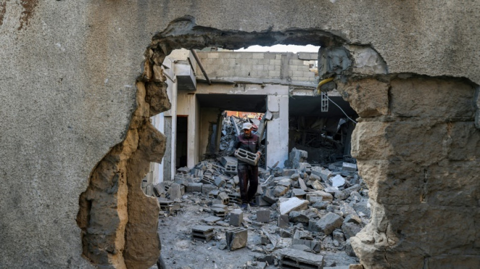 Once muertos, incluidos tres beb&eacute;s, en bombardeo israel&iacute; en Gaza, seg&uacute;n Defensa Civil