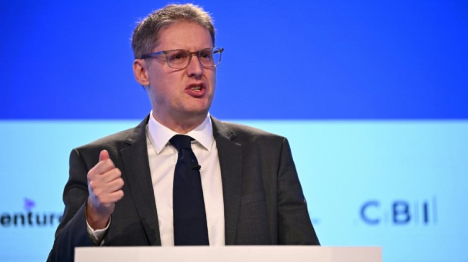 Chef des britischen Industrieverbandes wegen sexuellen Fehlverhaltens entlassen