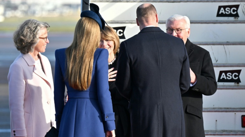 Steinmeier zu dreitägigem Staatsbesuch in Großbritannien eingetroffen