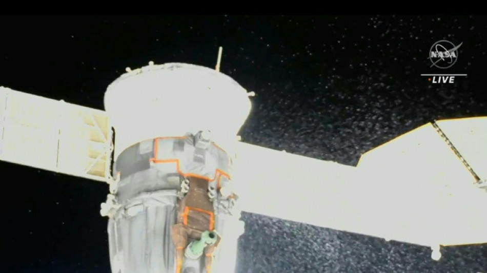 Agencia espacial rusa posterga env&iacute;o de Soyuz tras nuevo escape en la ISS