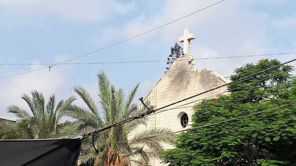 Parroco di Gaza, "abbiamo parlato con il Papa"