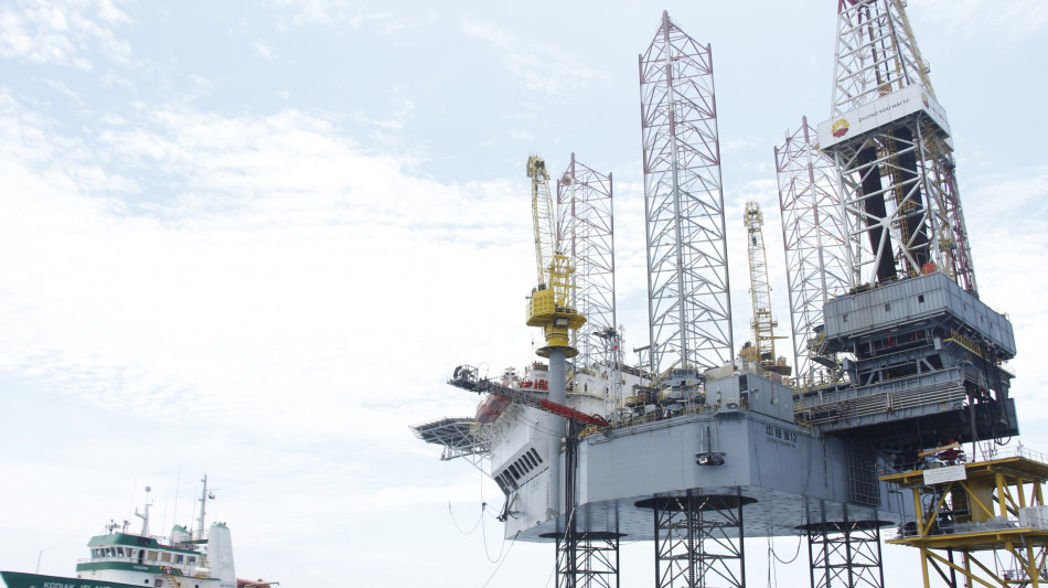 Il petrolio in forte calo a New York a 62,09 dollari