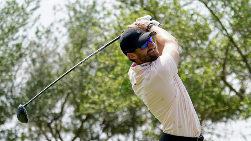 Rodgers surges to Texas Open lead