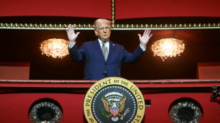 Tensi&oacute;n entre Trump y jefe de Corte Suprema por el juez que suspendi&oacute; expulsi&oacute;n de migrantes