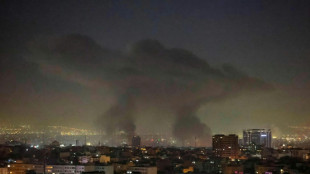 Teher&aacute;n, una ciudad fantasma bajo las bombas