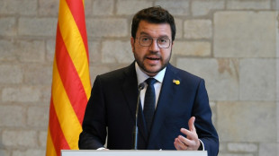 Regionalpr&auml;sident von Katalonien ruft Neuwahl aus