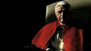 Pri&egrave;res en Allemagne et &agrave; Rome pour Beno&icirc;t XVI, dans un &eacute;tat "stationnaire"