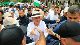 El expresidente Uribe niega el soborno de testigos en un hist&oacute;rico juicio en Colombia